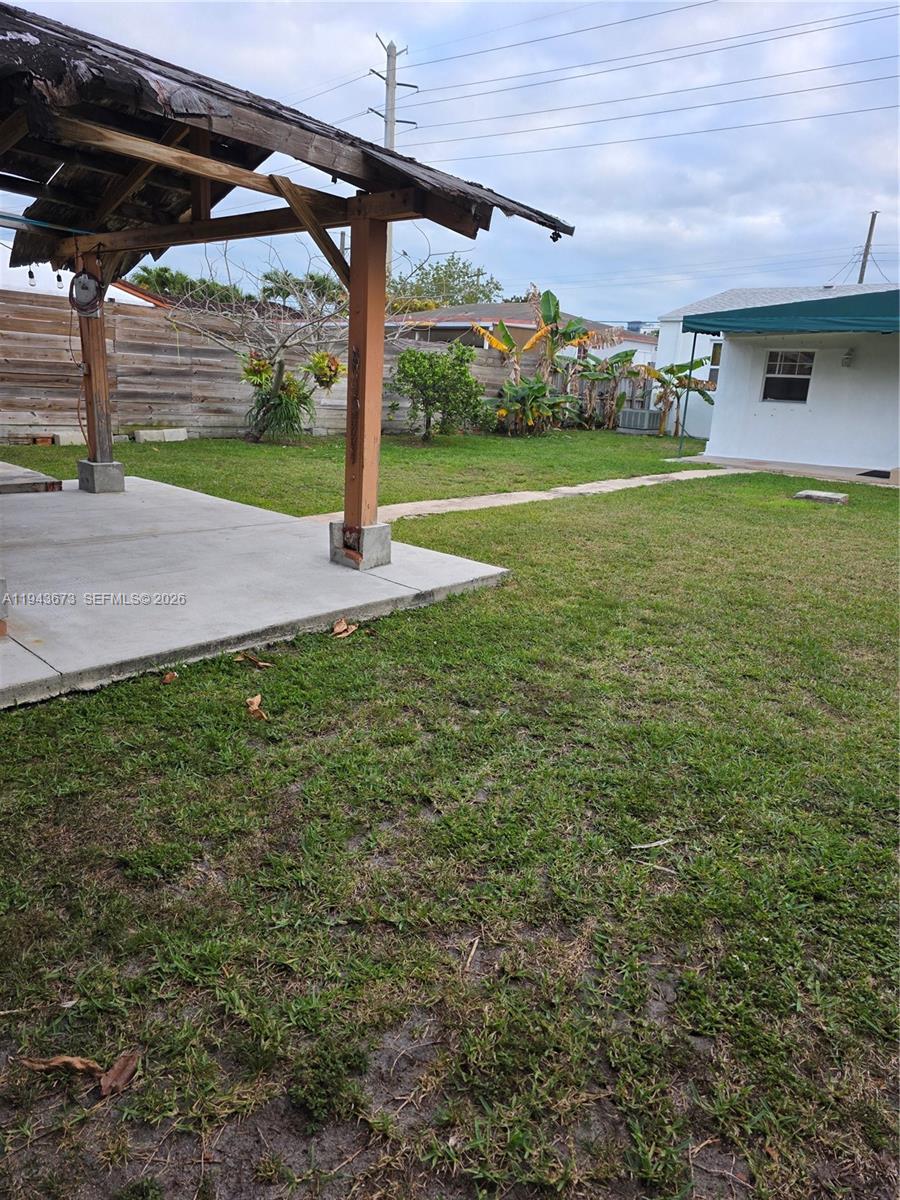 FAIRLAWN - Residential