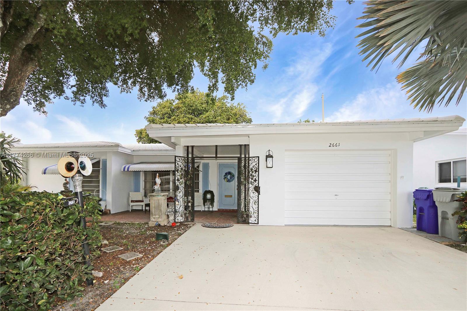 Property for Sale at 2661 Nw 4th Ave, Pompano Beach, Broward County, Florida - Bedrooms: 2 
Bathrooms: 2  - $312,000