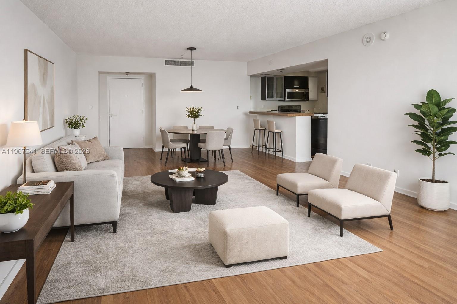 THE PALM BAY YACHT CLUB C - Residential