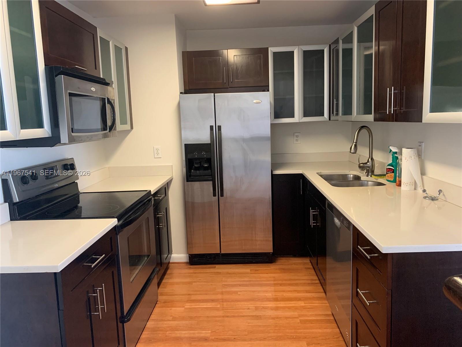 THE PALM BAY YACHT CLUB C - Residential