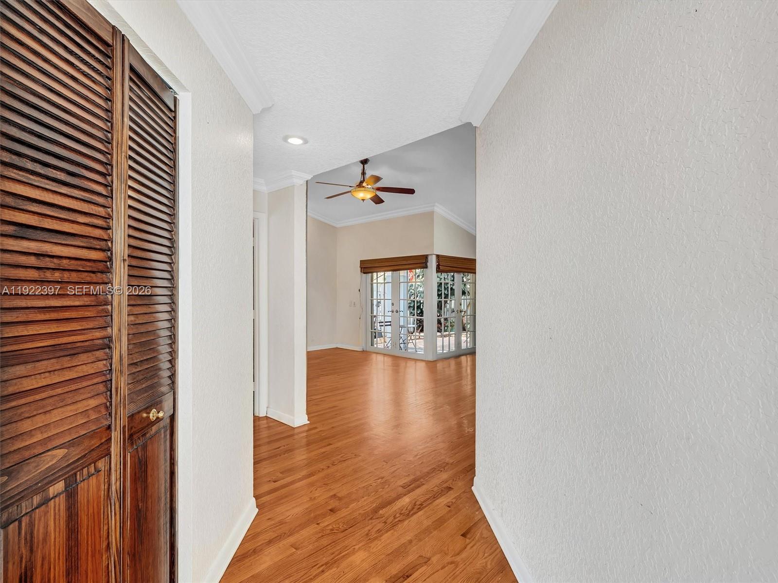 1361 Cottonwood Cir