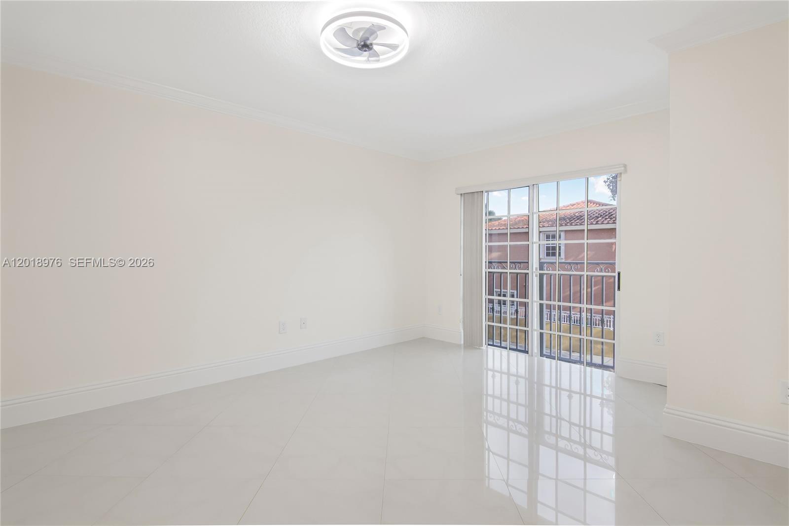 VILLAS OF BARCELONA - Residential