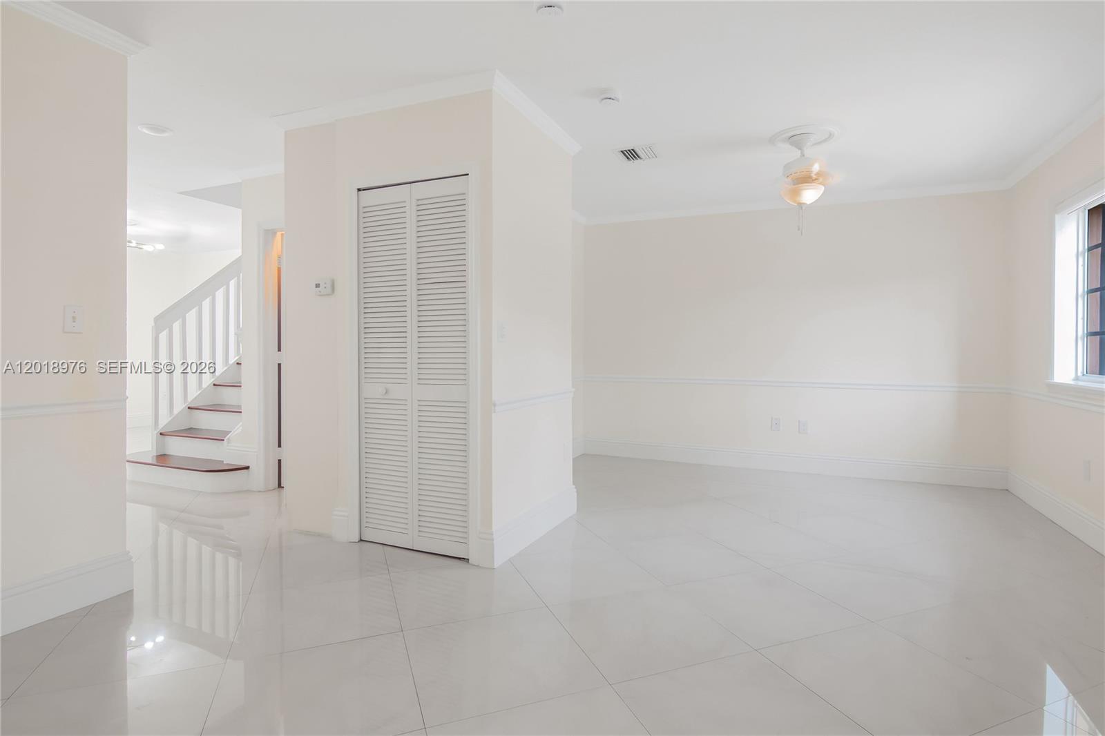 VILLAS OF BARCELONA - Residential