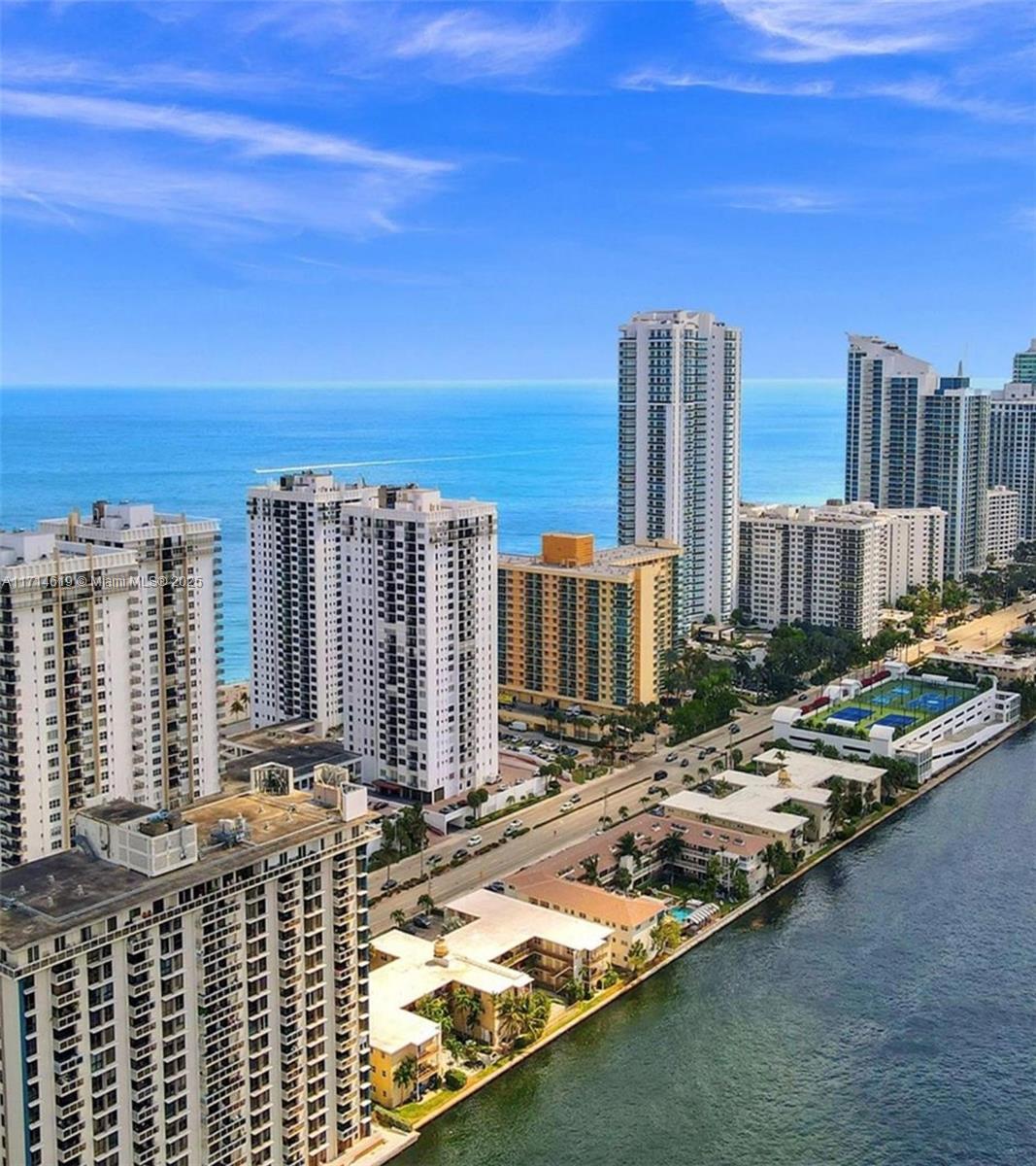 BRITANNIA AT QUADOMAIN CO - Residential