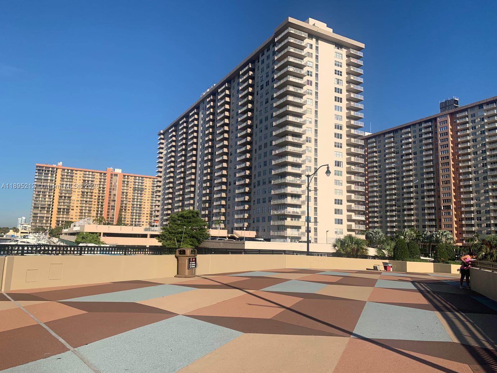 WINSTON TOWERS 100 CONDO - Residential Lease