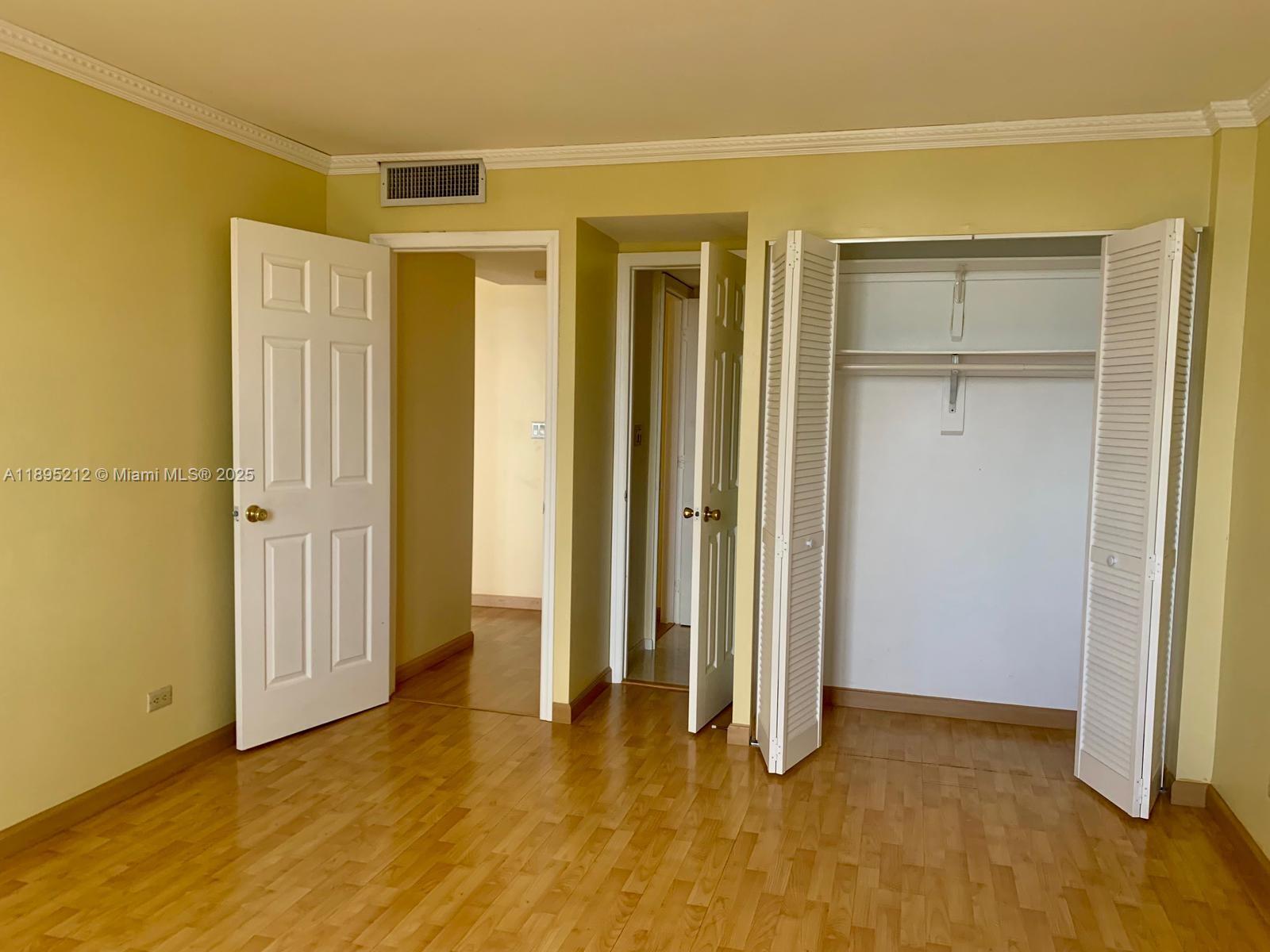 WINSTON TOWERS 100 CONDO - Residential Lease