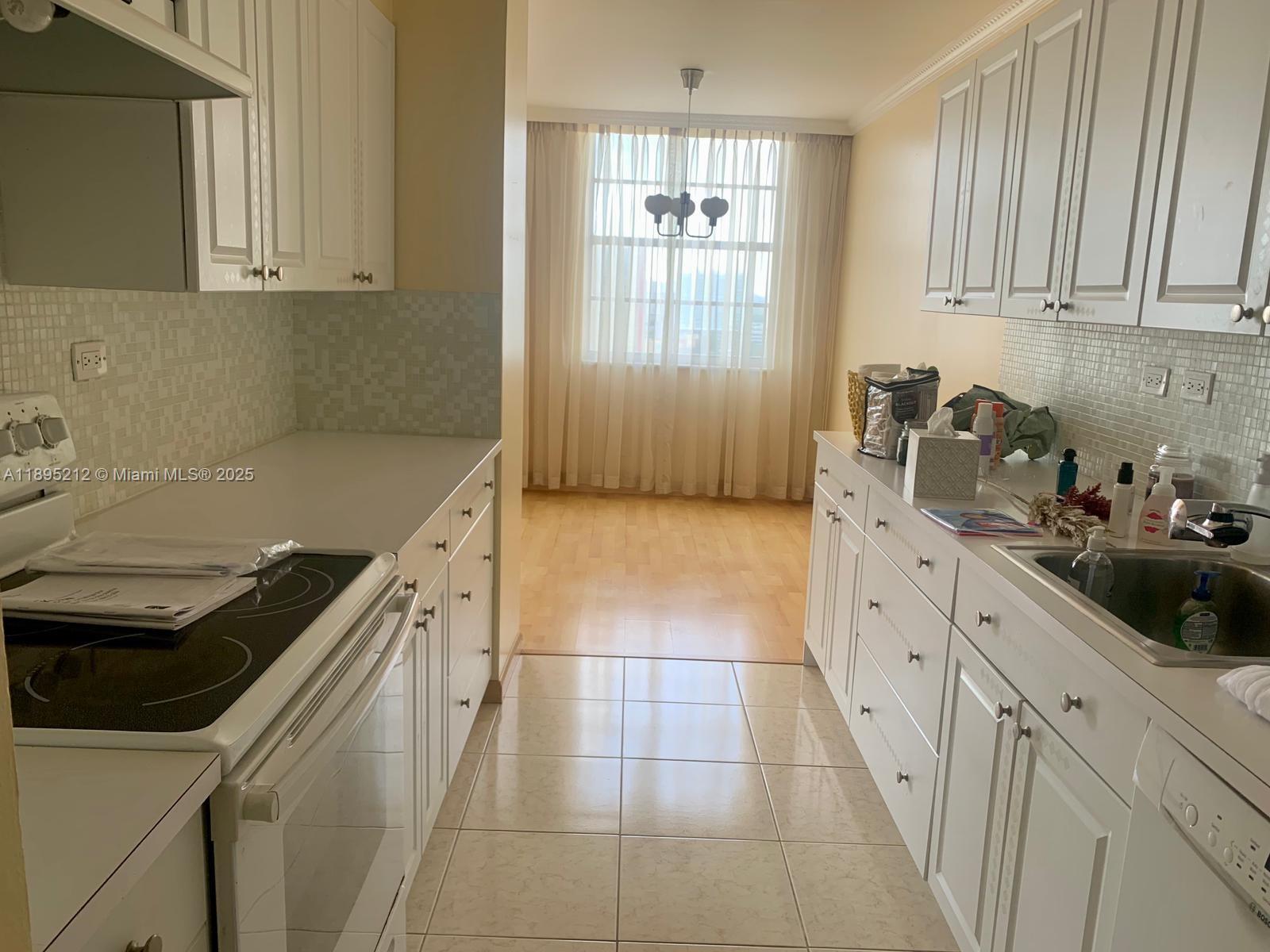 WINSTON TOWERS 100 CONDO - Residential Lease