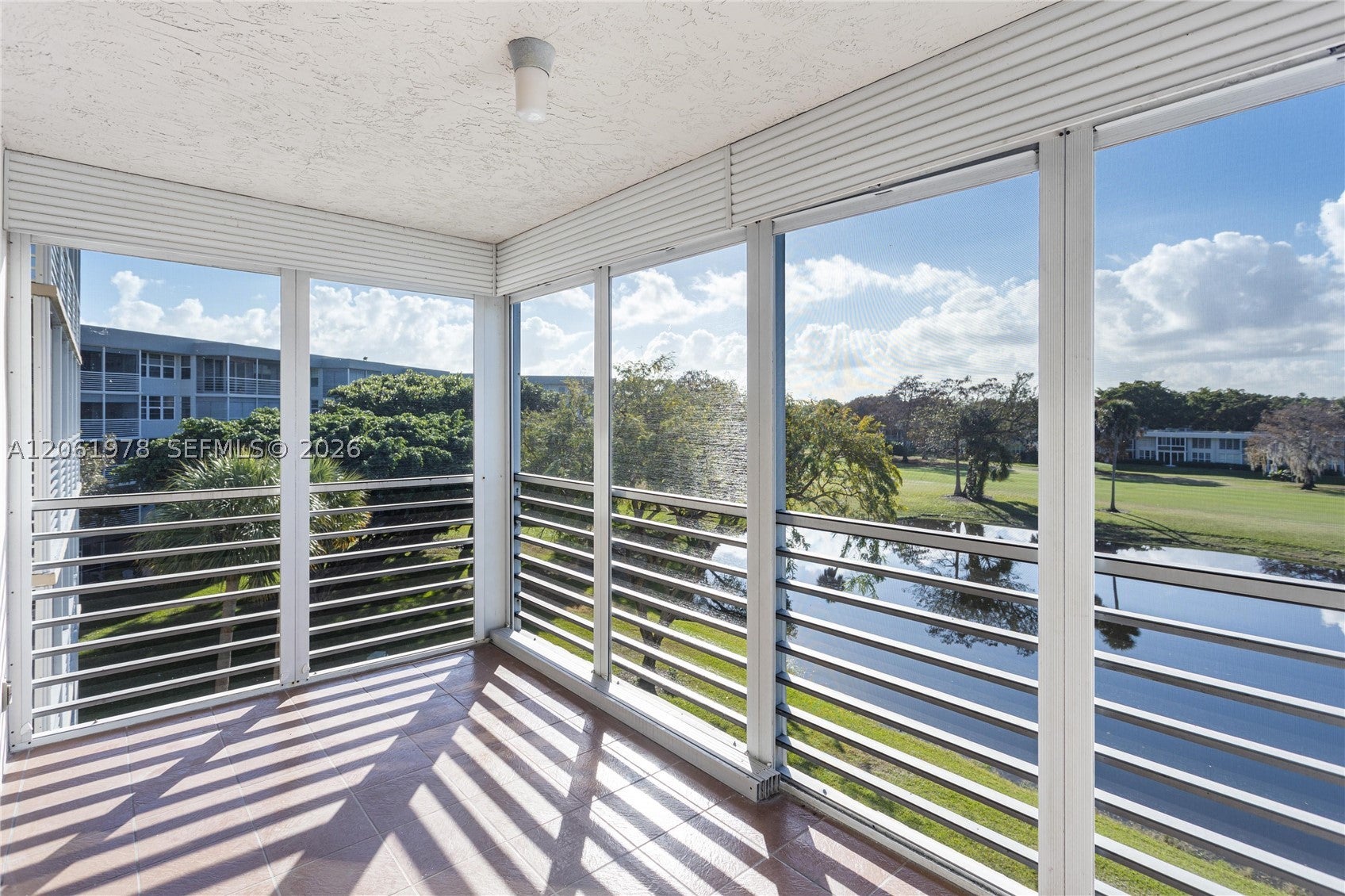 4030 W Palm Aire Dr 407