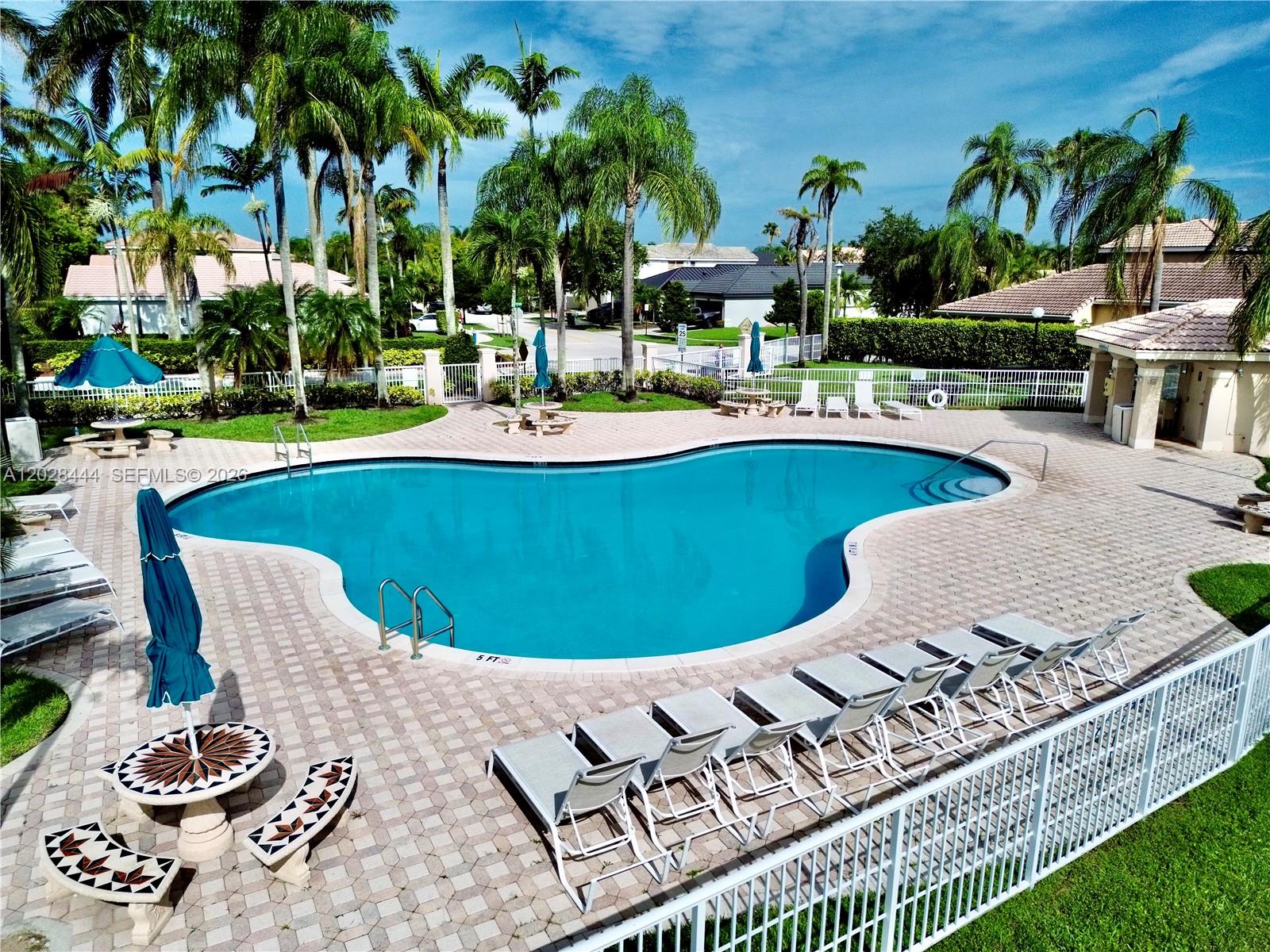 SILVER LAKES PHASE III RE - Residential