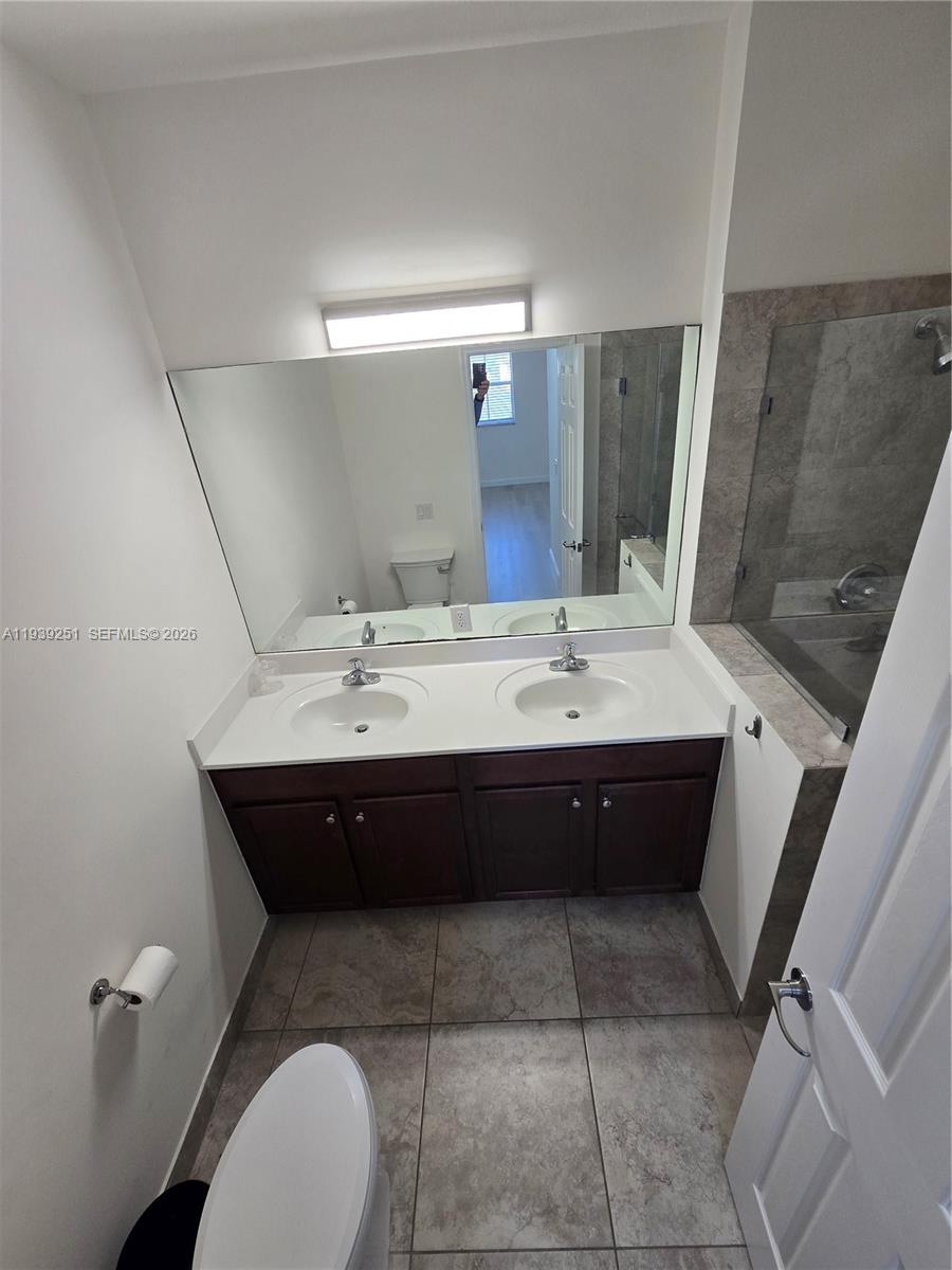 CENTURY PARK WEST - Residential Lease