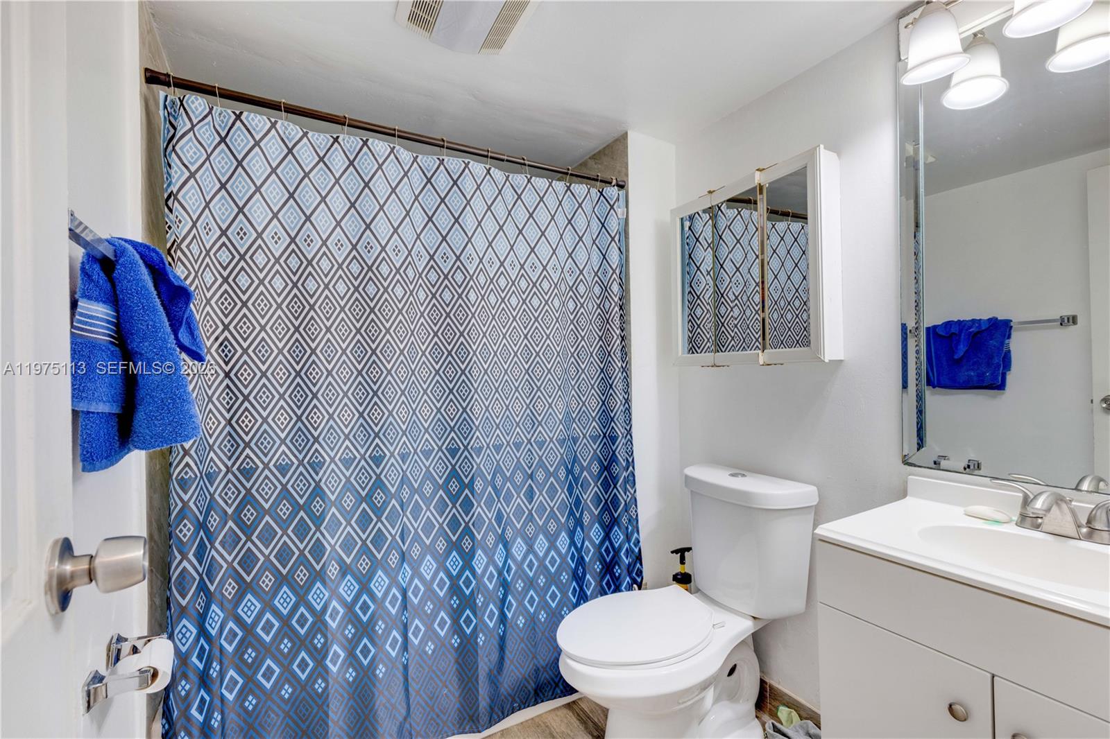 TOWN SQUARE CONDO - Residential