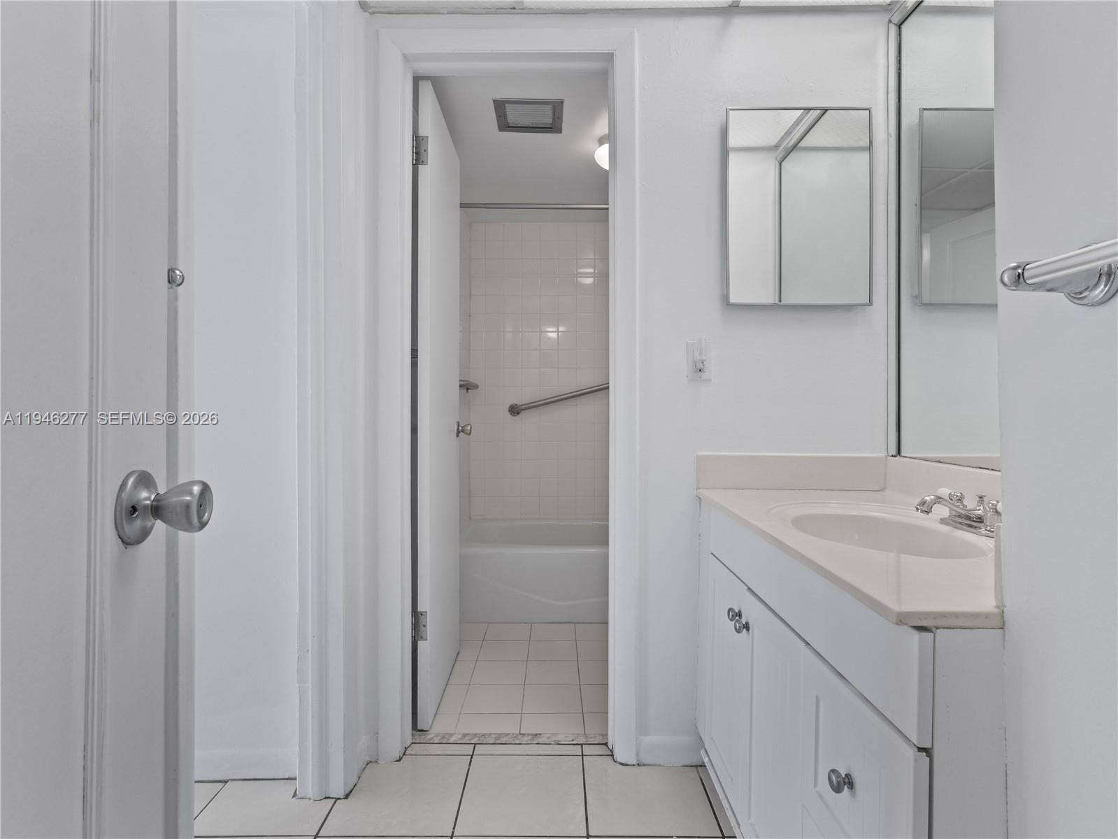 THE PALMS OF KEY BISCAYNE - Residential