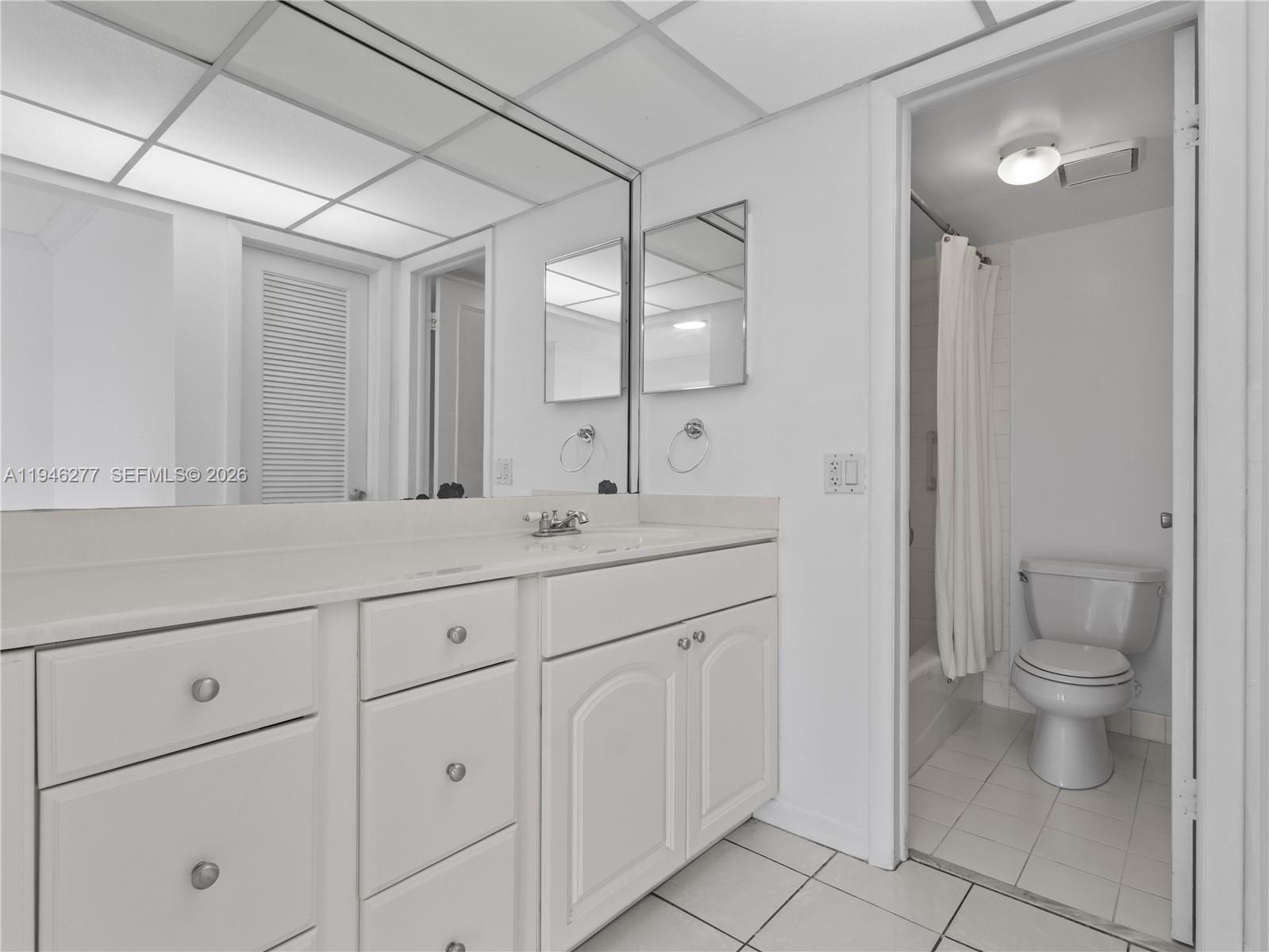 THE PALMS OF KEY BISCAYNE - Residential