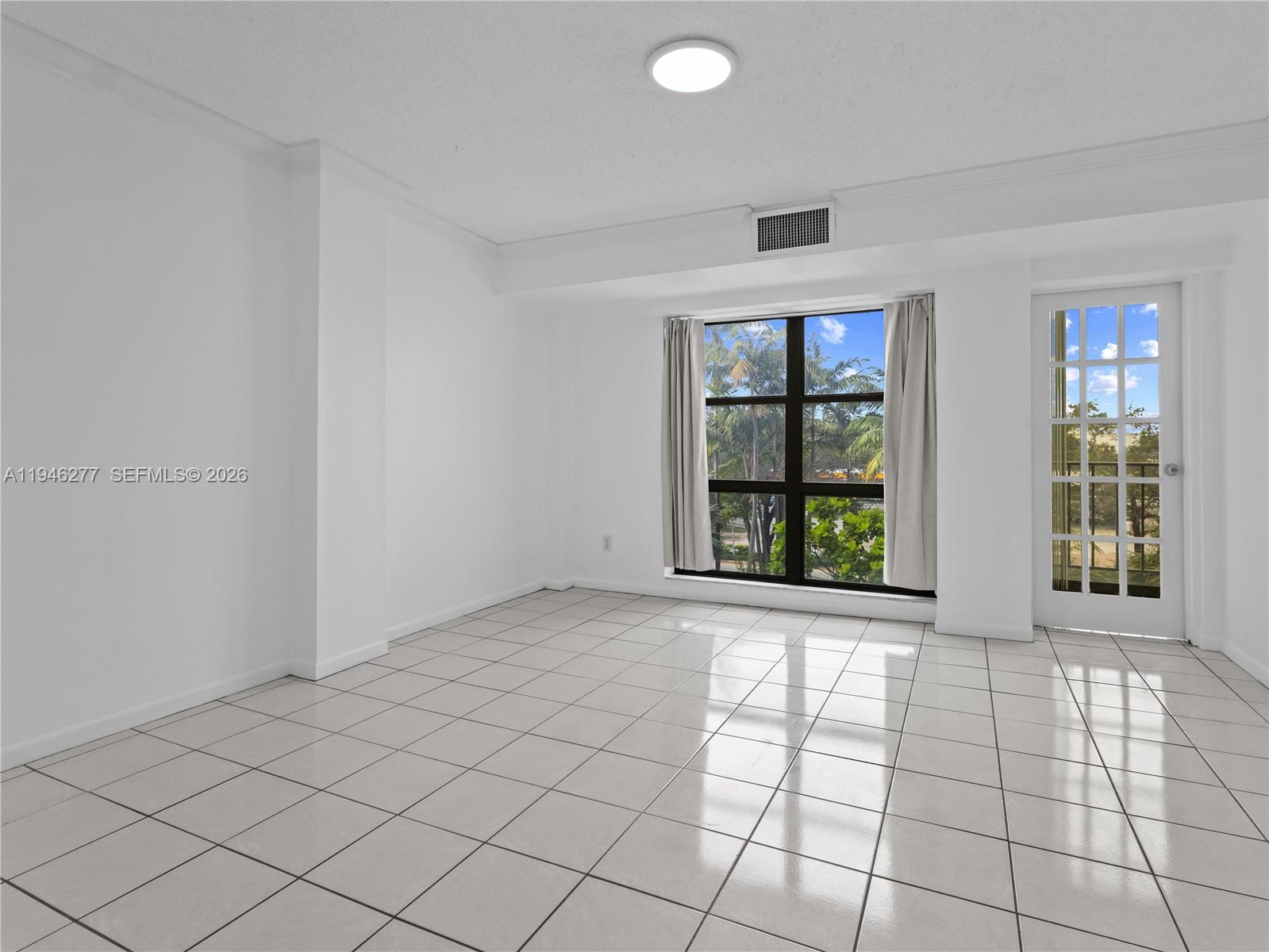 THE PALMS OF KEY BISCAYNE - Residential