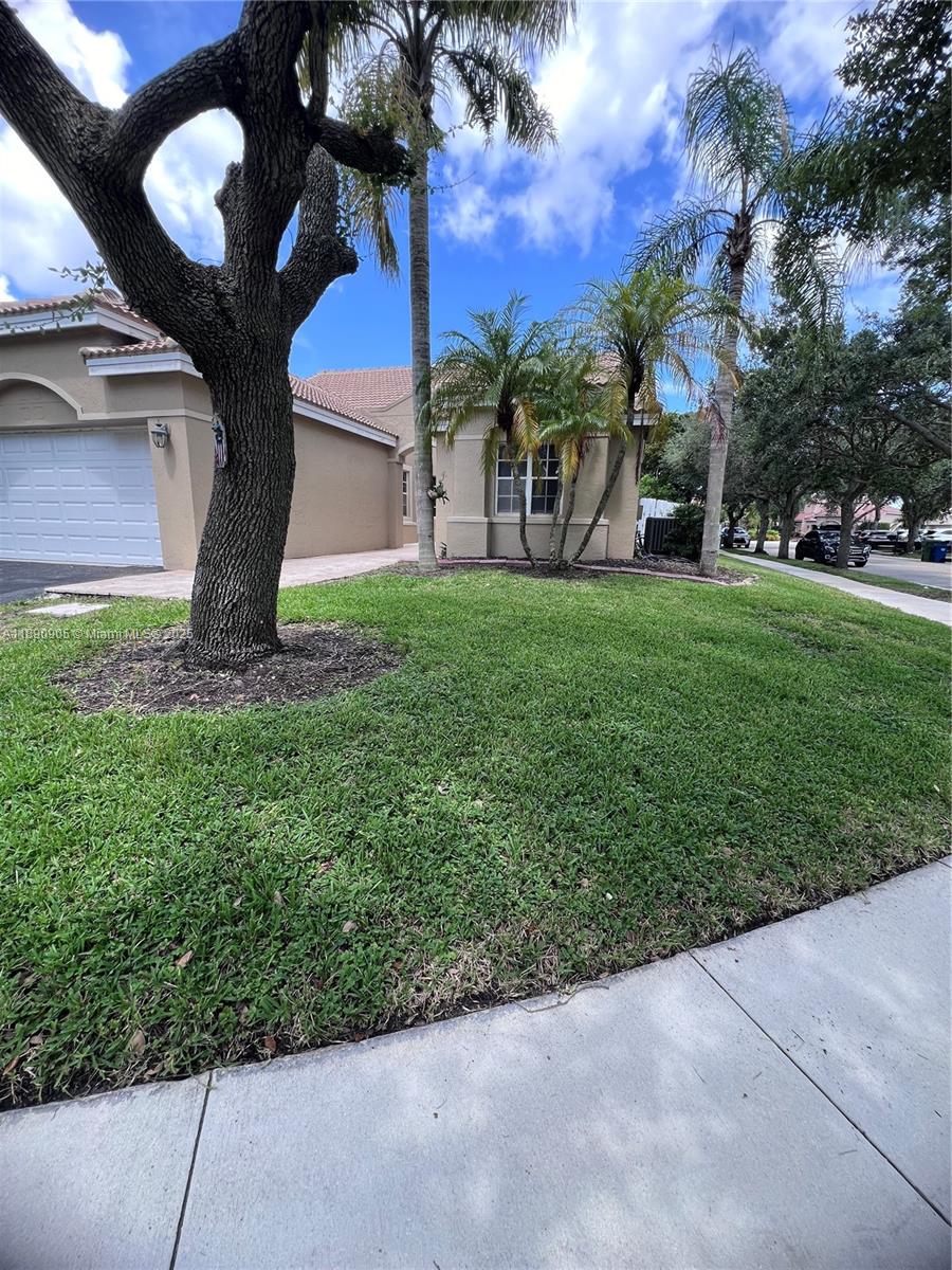SECTOR 6 - Residential Lease