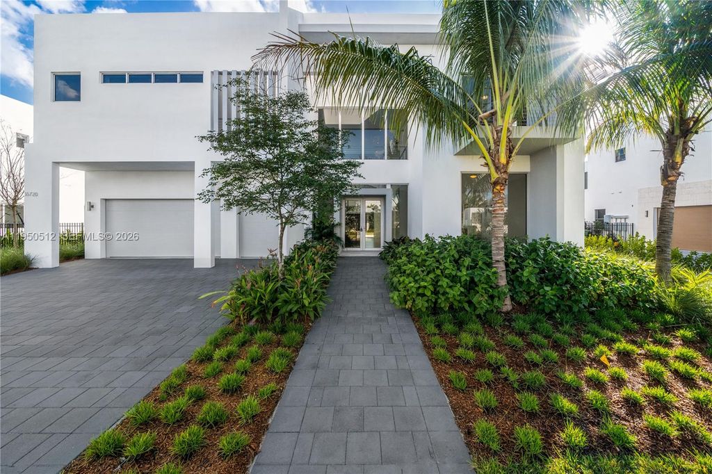 Photo of 16720 N Botaniko Dr N, Weston, FL 33326 (MLS # A11950512)