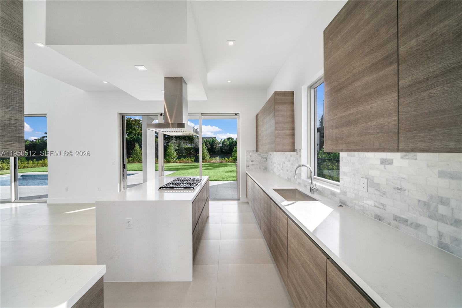 WESTON ESTATES - Residential