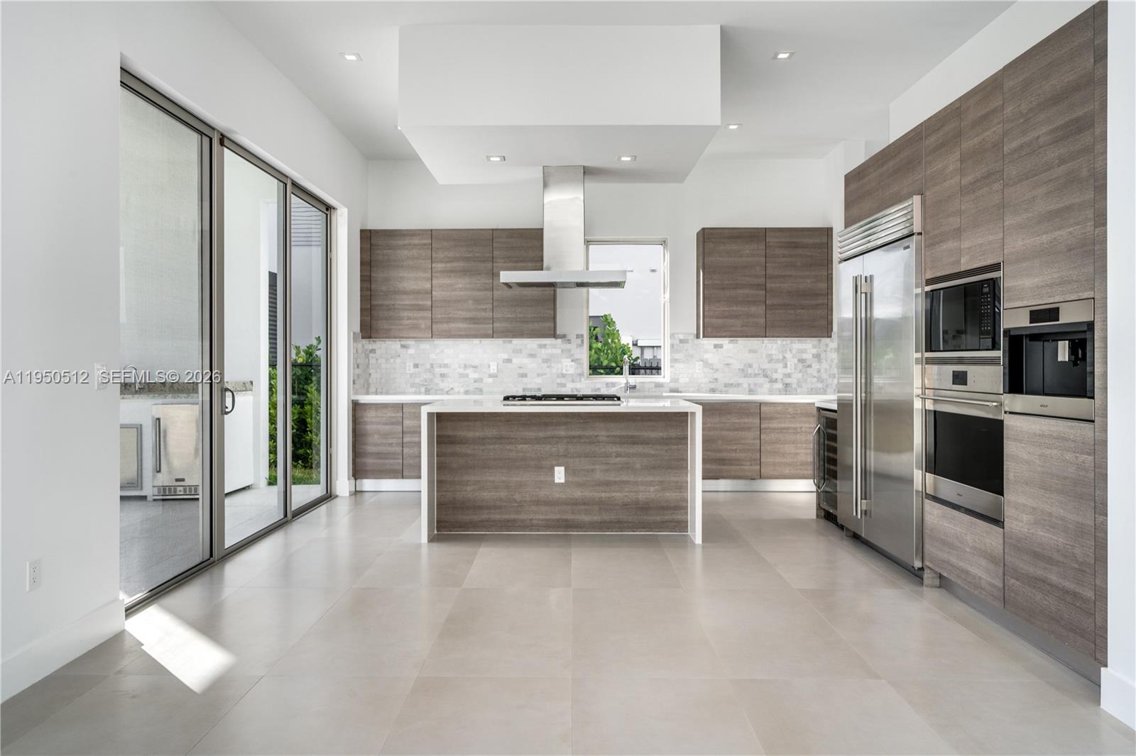 WESTON ESTATES - Residential