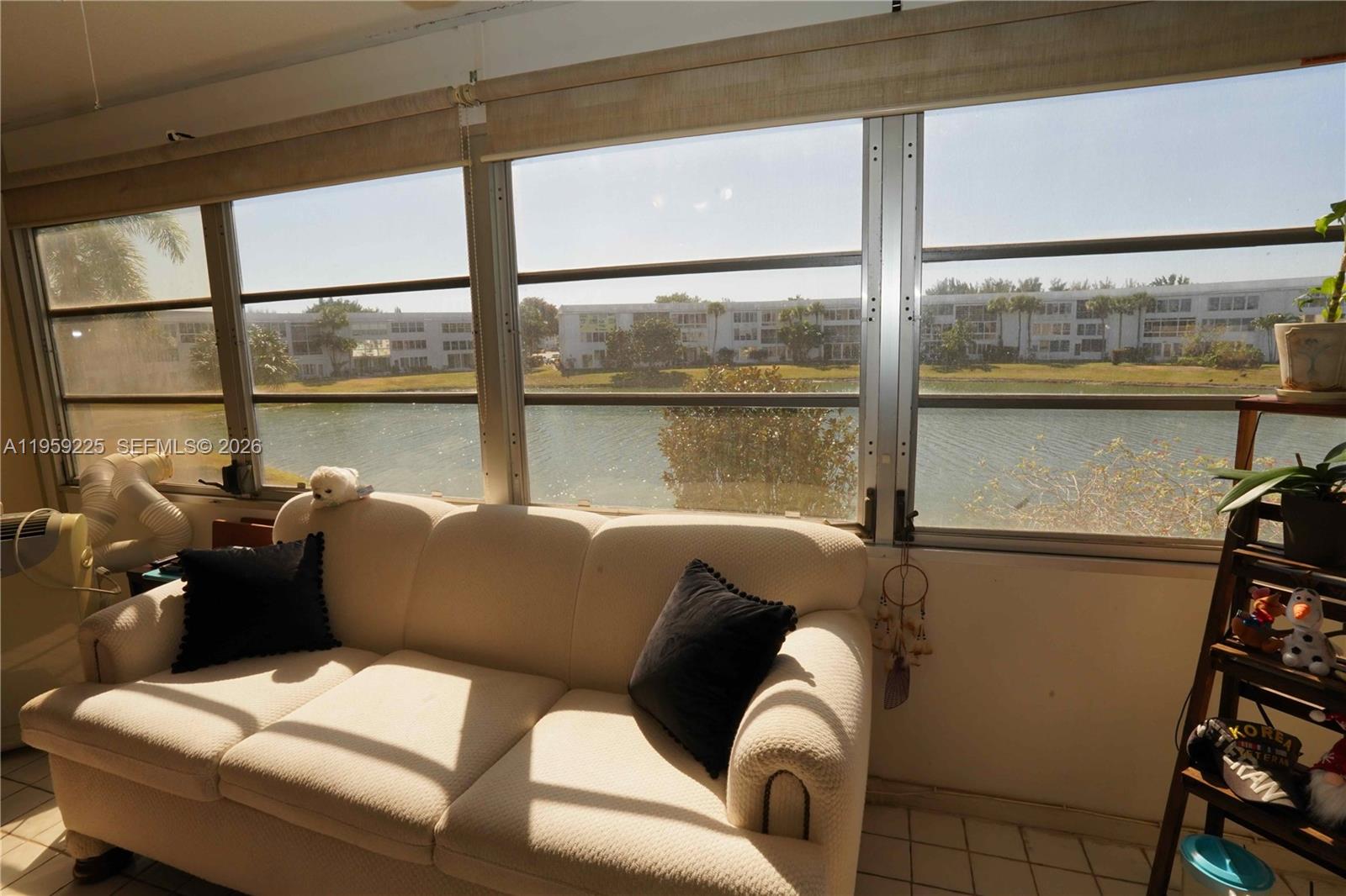 WELLINGTON CONDOS - Residential