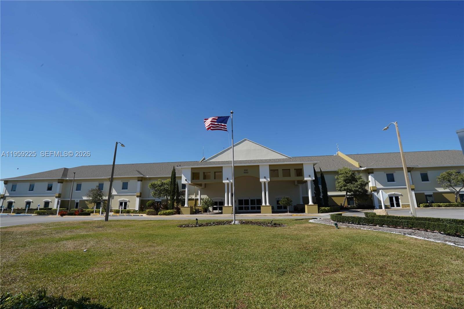 WELLINGTON CONDOS - Residential