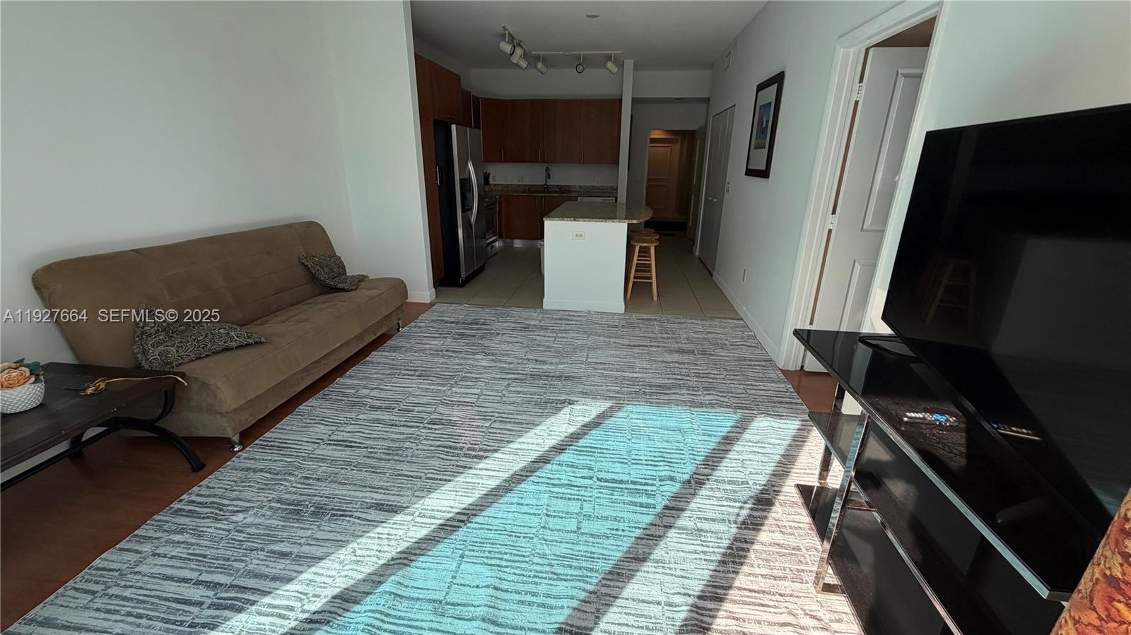 OCEAN MARINE YACHT CLUB C - Residential Lease