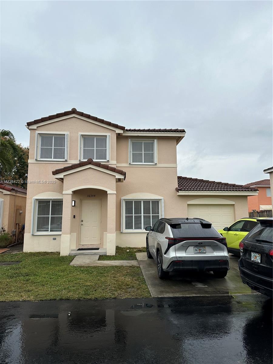 Rental Property at 16344 Sw 97th St, Miami, Broward County, Florida - Bedrooms: 3 
Bathrooms: 3  - $3,300 MO.