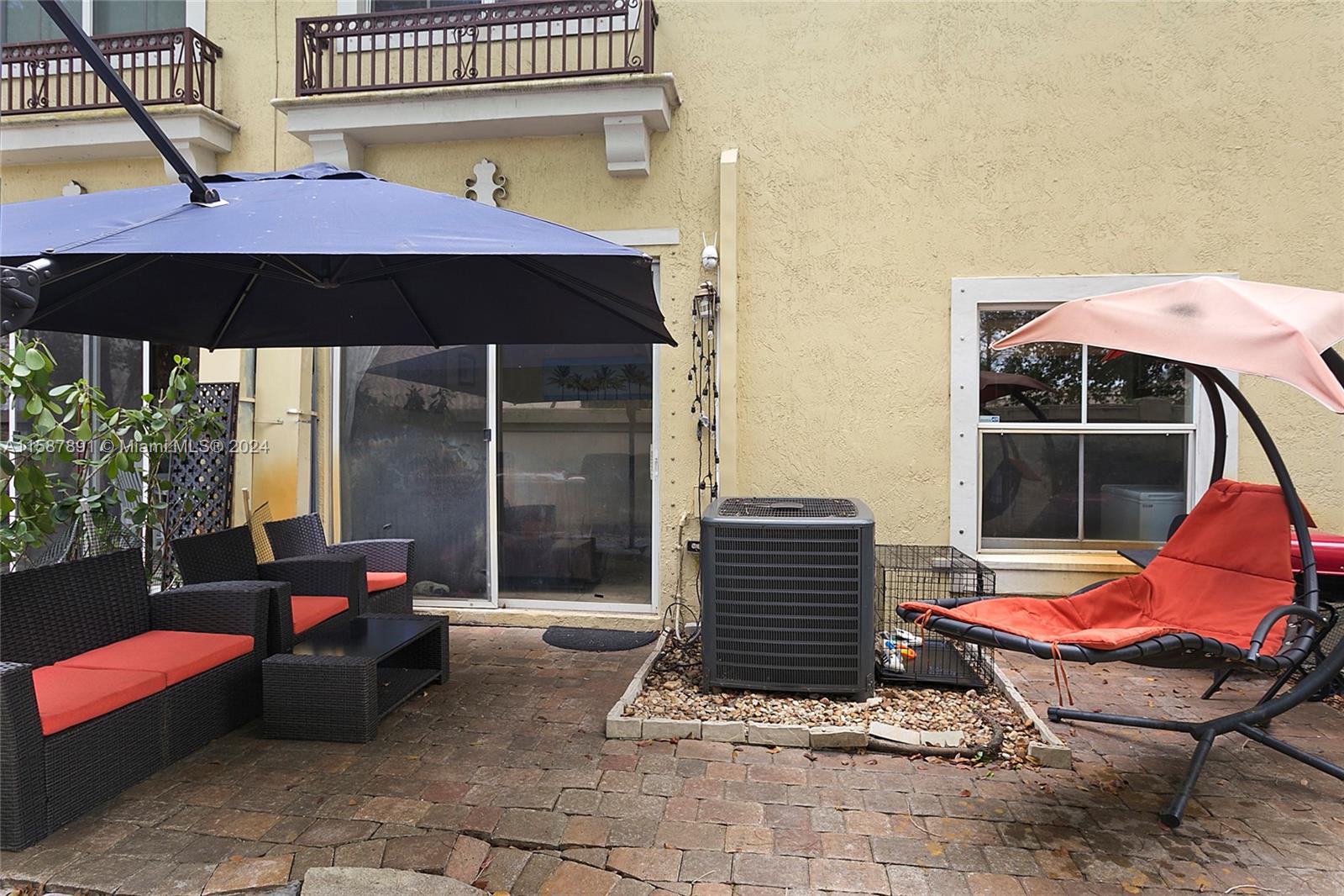 MERRICK PRESERVE CONDO - Residential