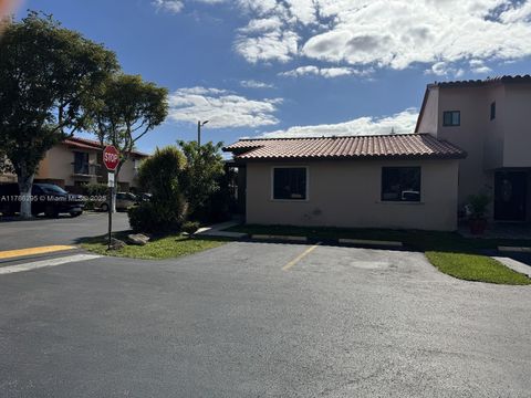 3816 SW 79th Ave 78 Miami FL 33155