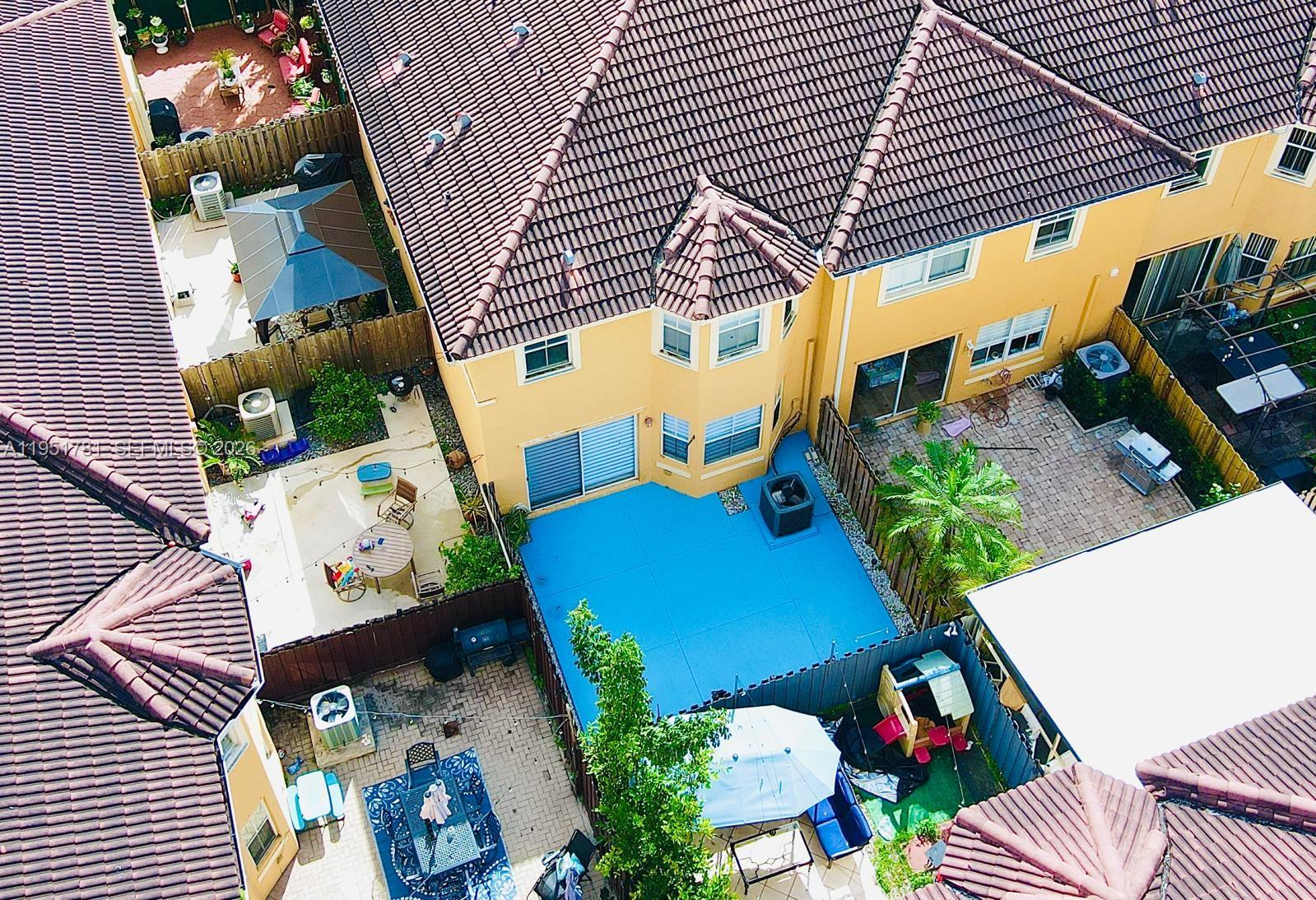 KENDALLAND - Residential