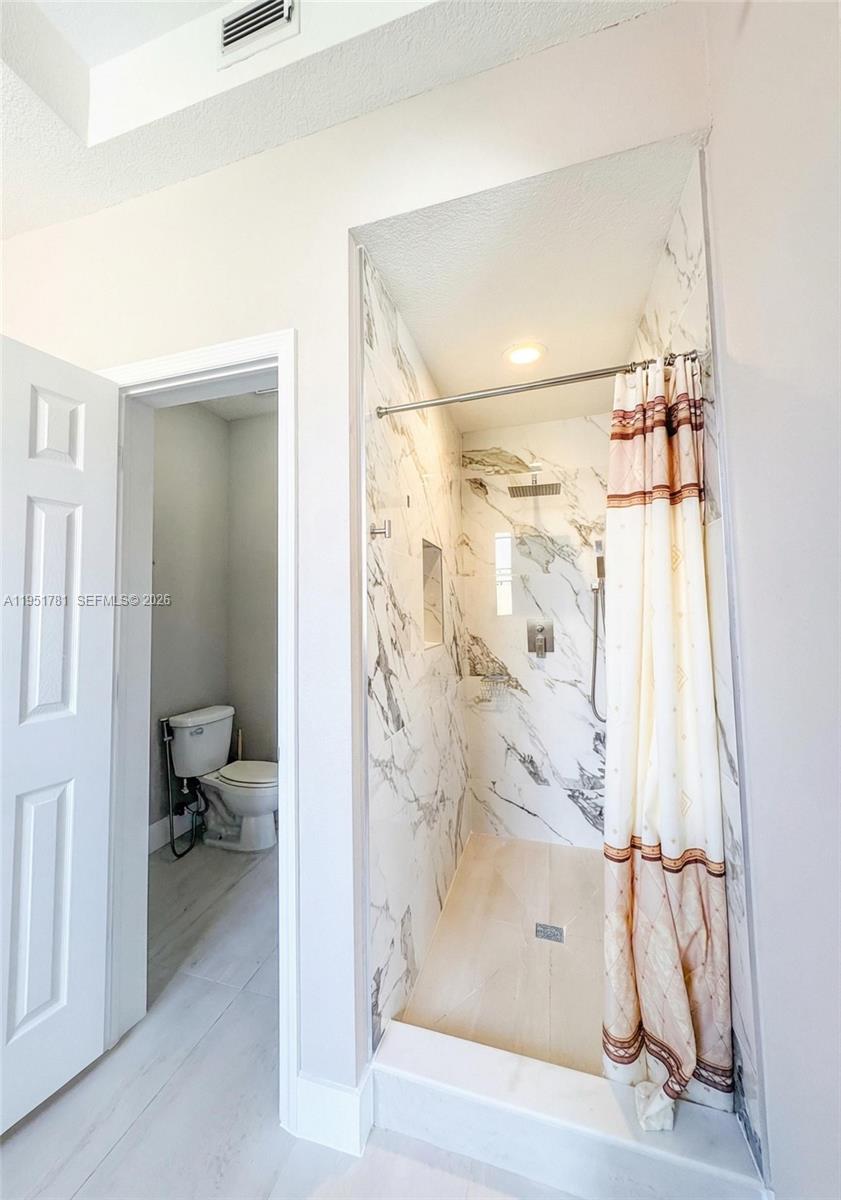 KENDALLAND - Residential