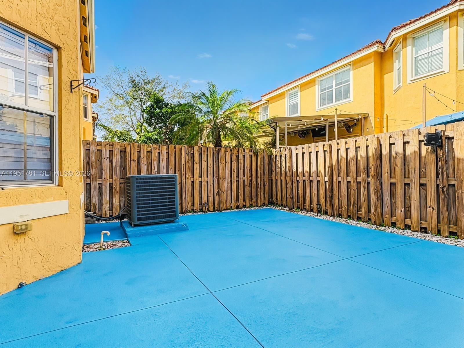 KENDALLAND - Residential