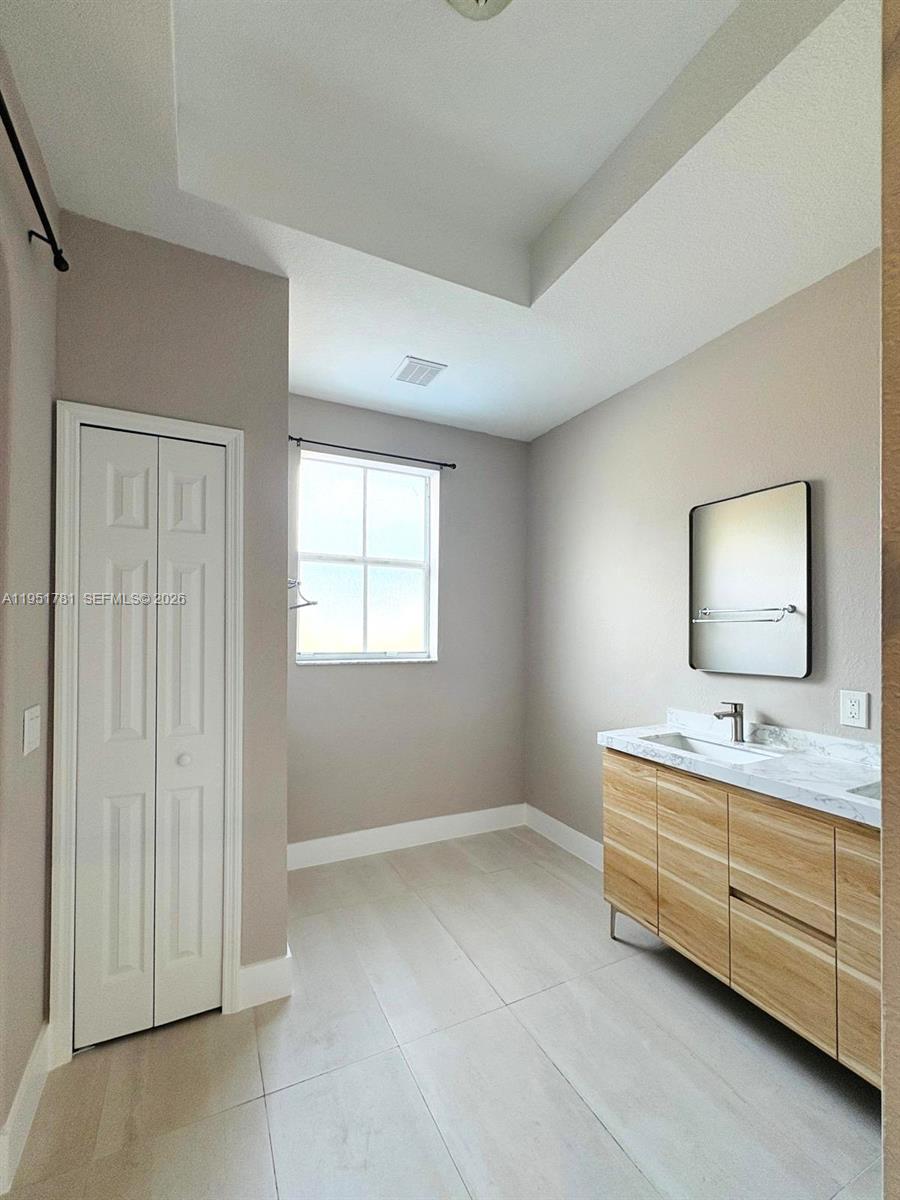 KENDALLAND - Residential