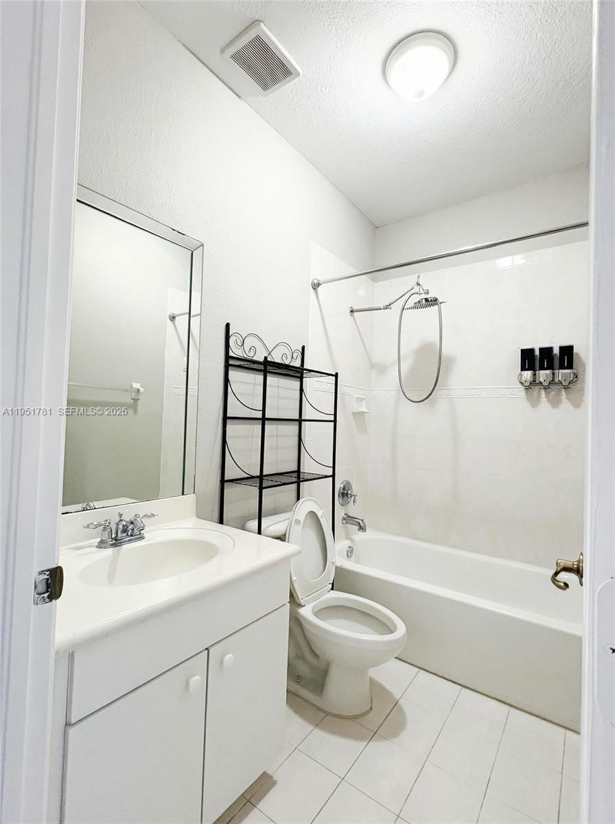 KENDALLAND - Residential