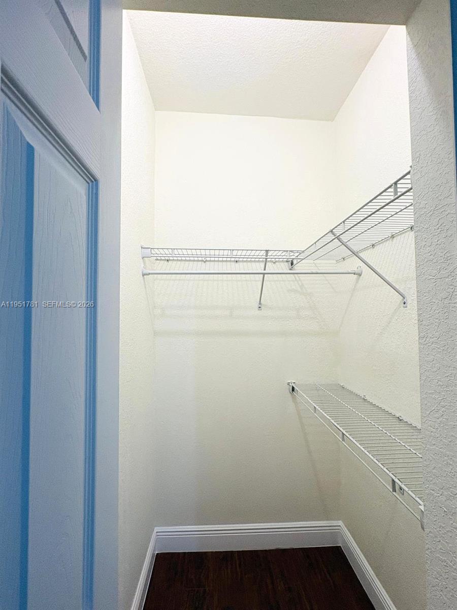 KENDALLAND - Residential