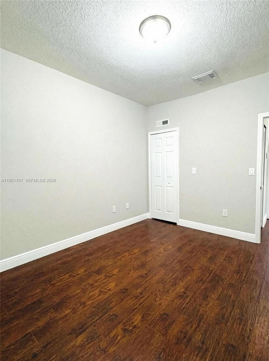 KENDALLAND - Residential