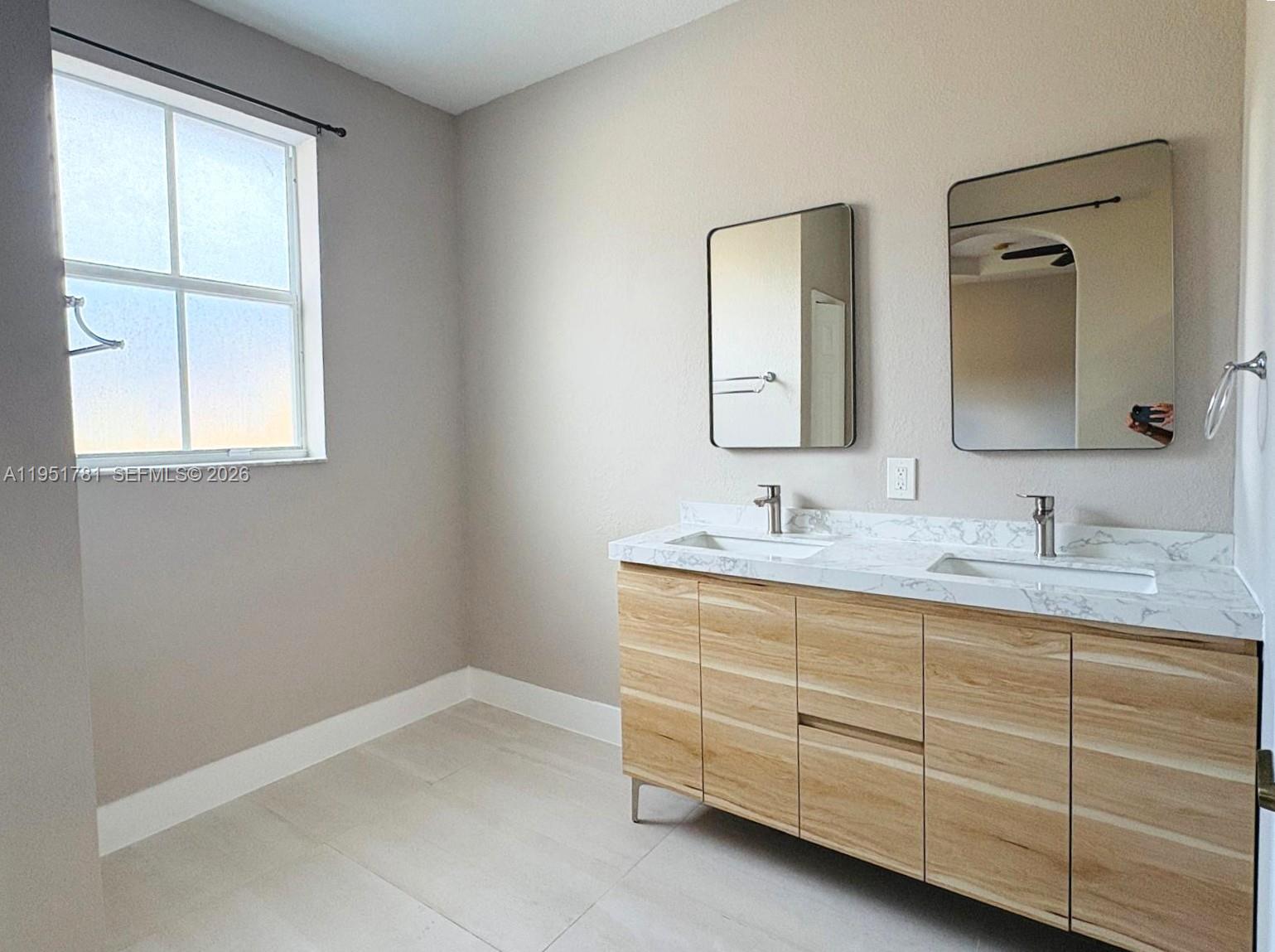 KENDALLAND - Residential