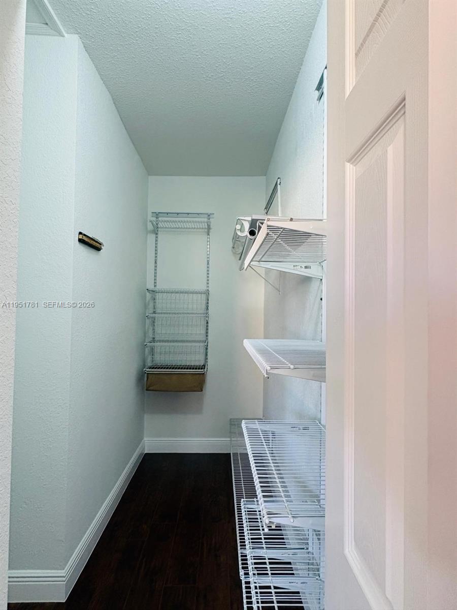 KENDALLAND - Residential