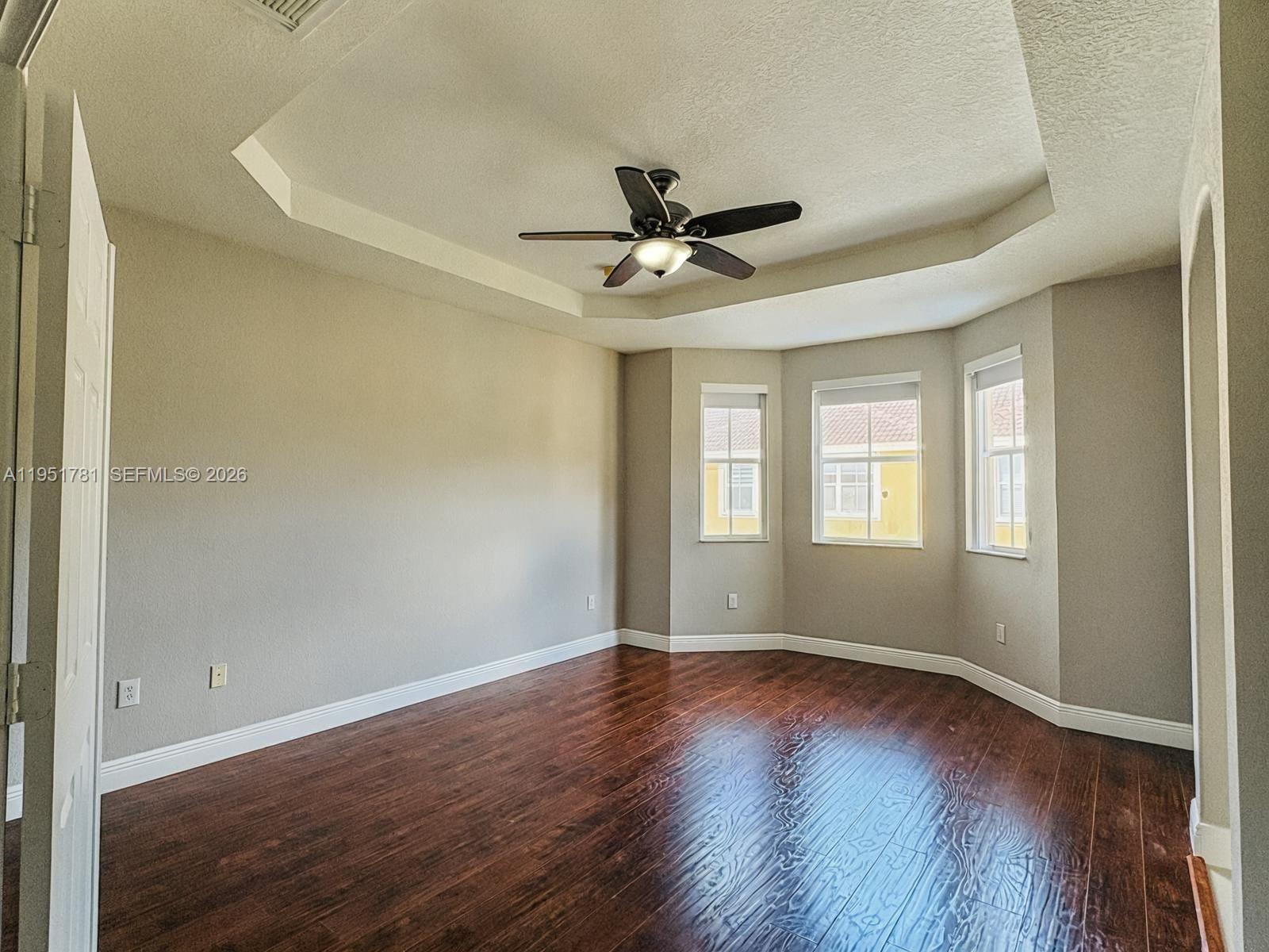 KENDALLAND - Residential