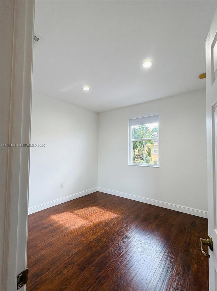 KENDALLAND - Residential