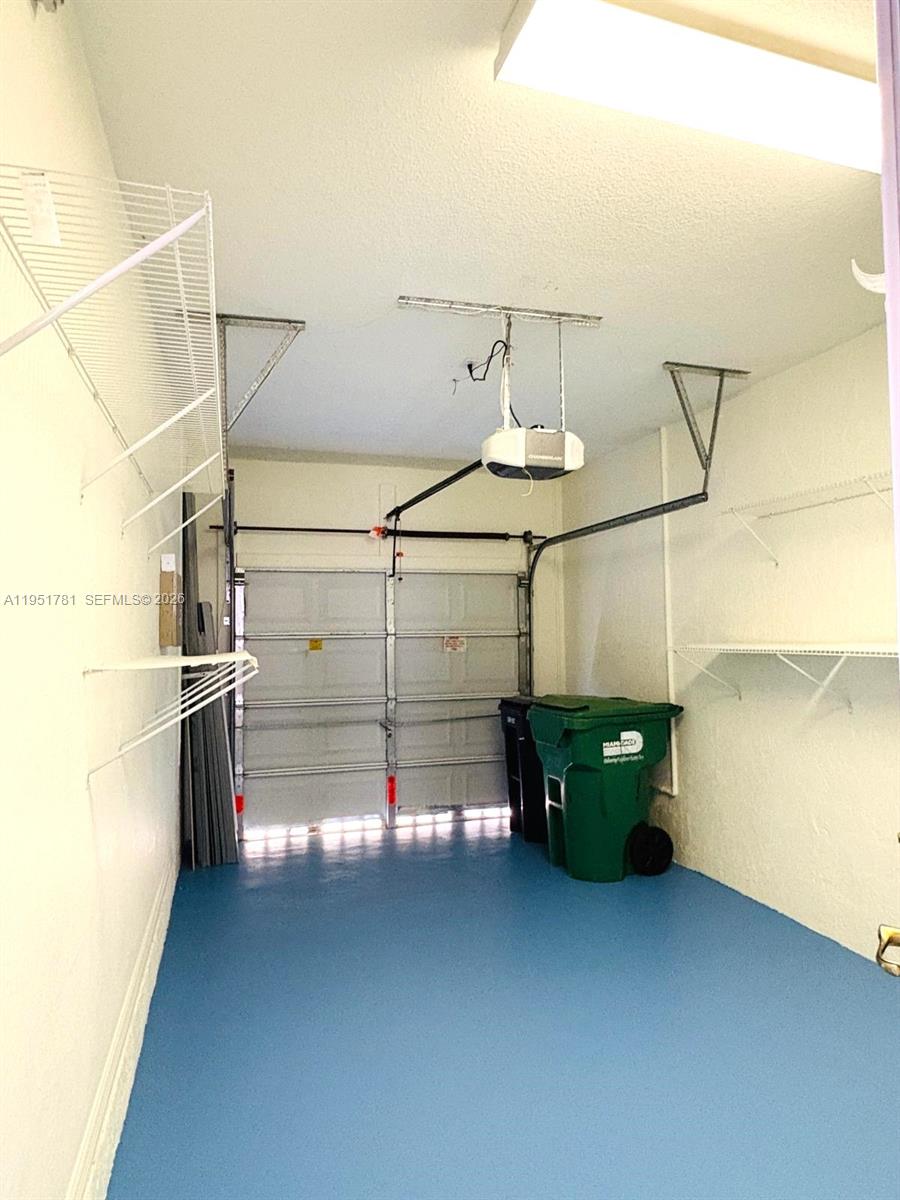 KENDALLAND - Residential