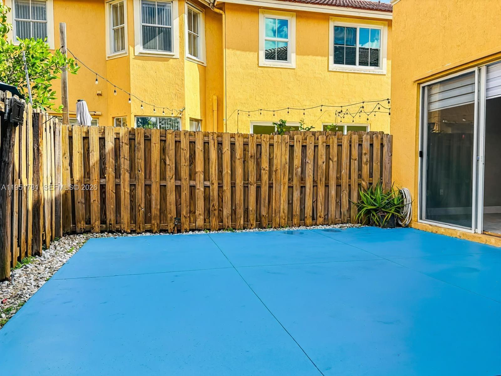 KENDALLAND - Residential