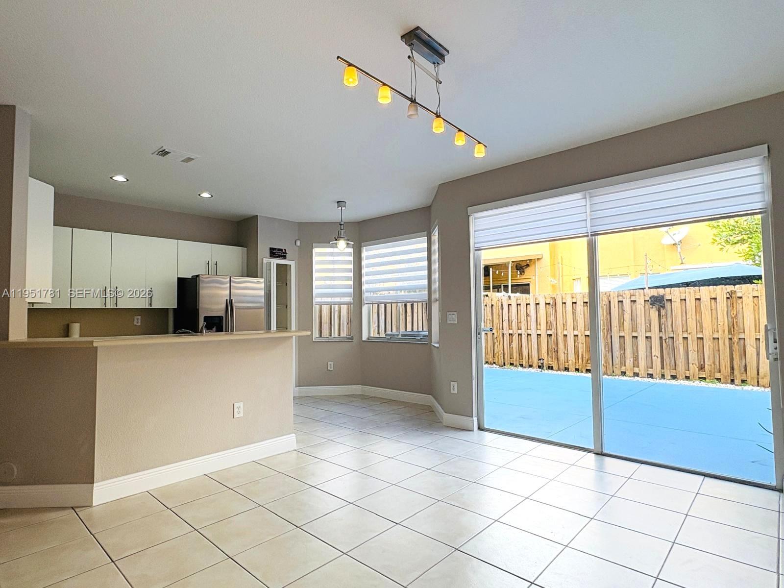 KENDALLAND - Residential