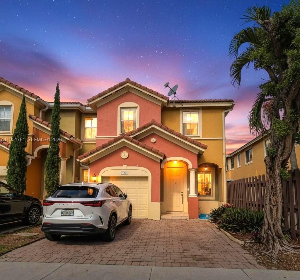 KENDALLAND - Residential