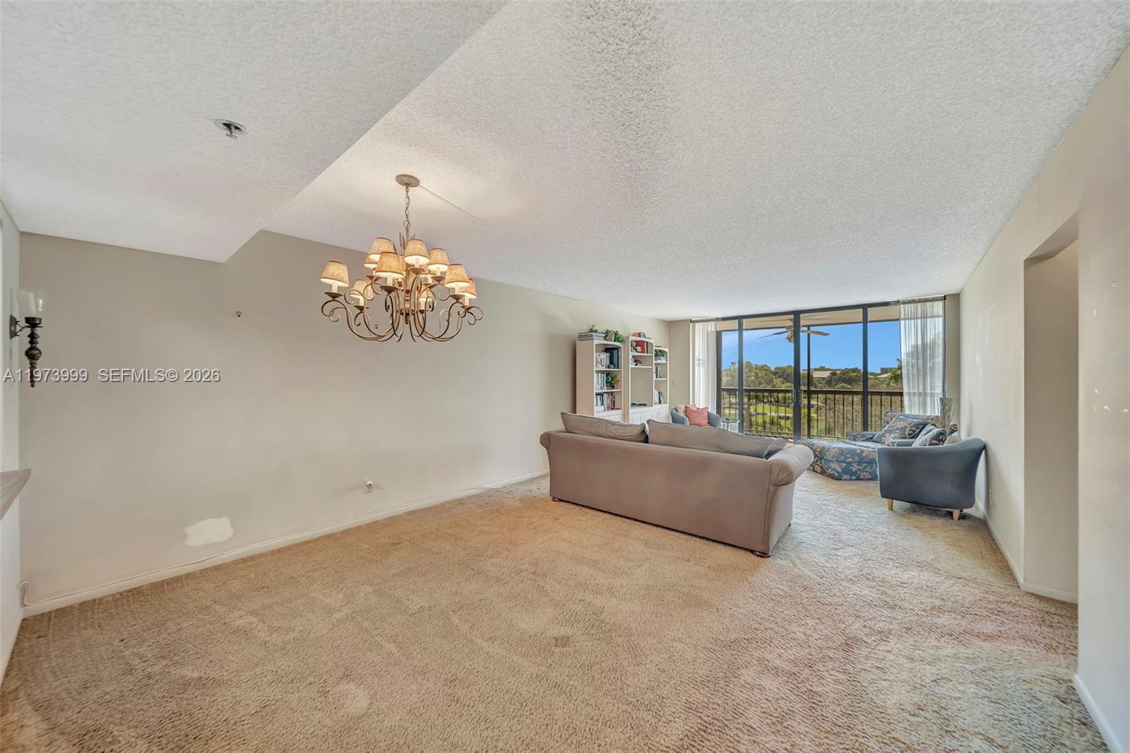 GLENS CONDO - Residential