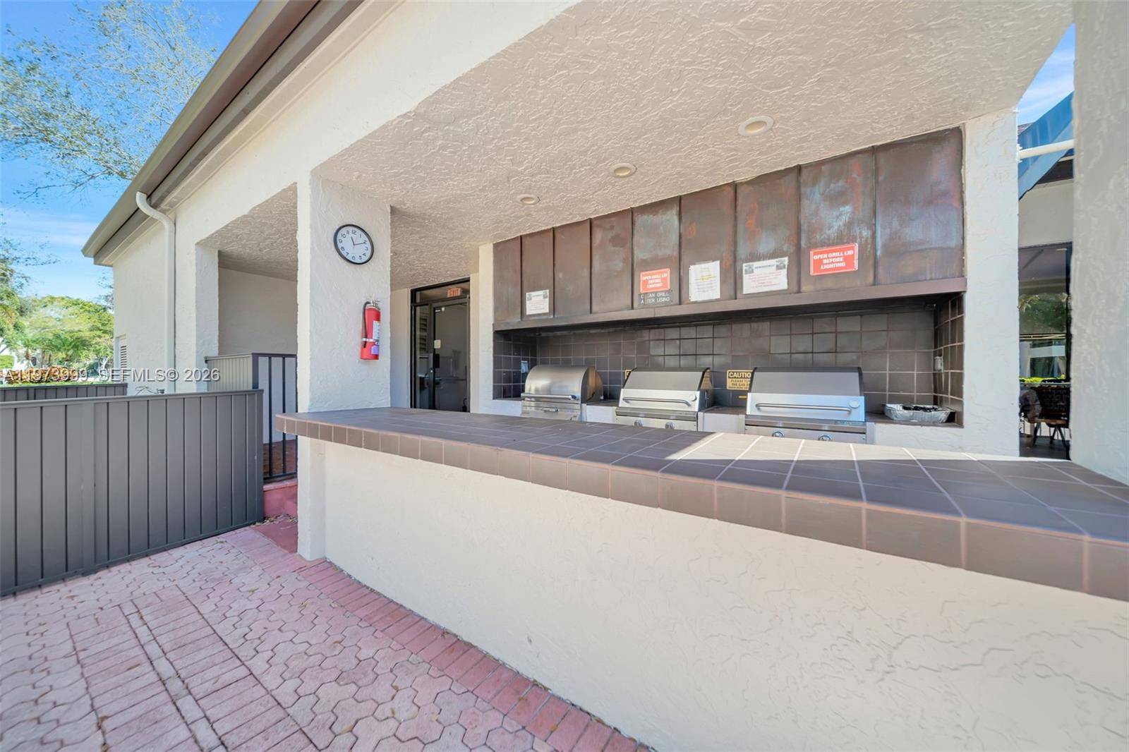 GLENS CONDO - Residential