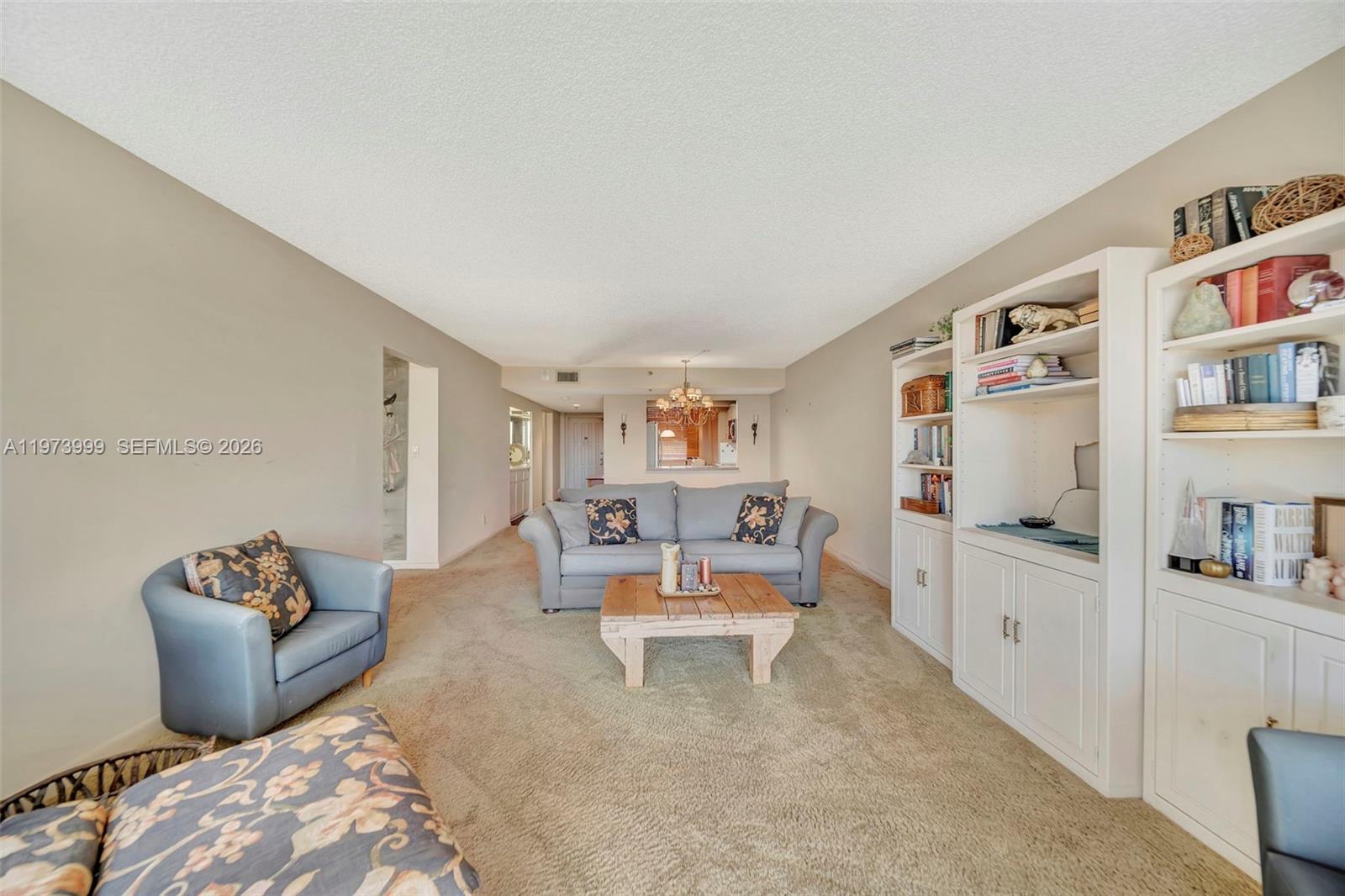 GLENS CONDO - Residential