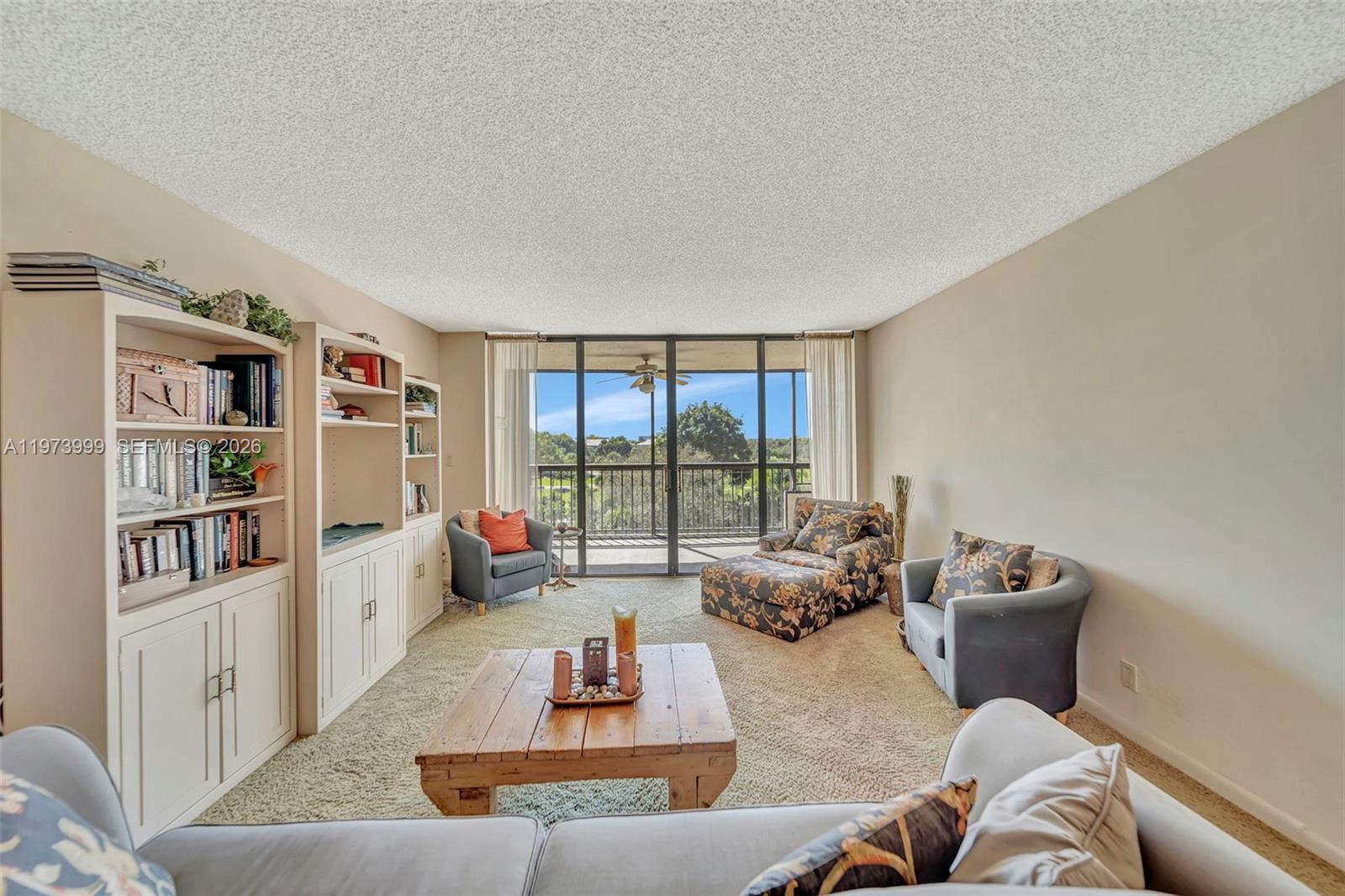 GLENS CONDO - Residential