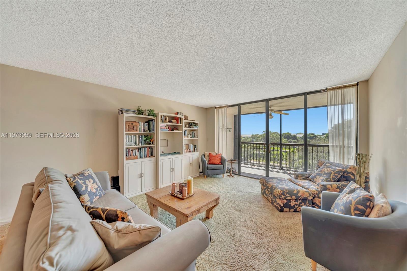 GLENS CONDO - Residential