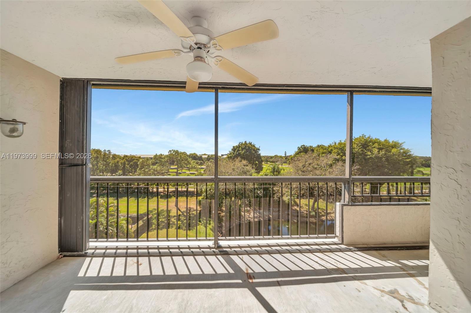 GLENS CONDO - Residential