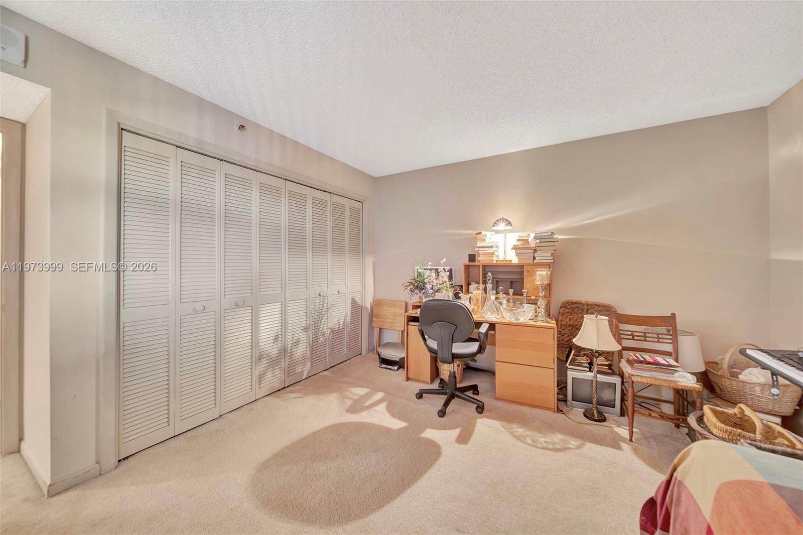 GLENS CONDO - Residential